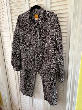 Cute 2 Piece Set by Ruby Road Brown/Beige Tribal Print